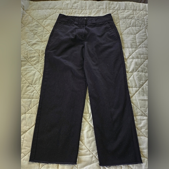 Volcom Pants - Volcom Black Mid-Rise Wide Leg Capris (True To This)
